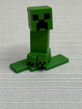 Minecraft Creeper Figure